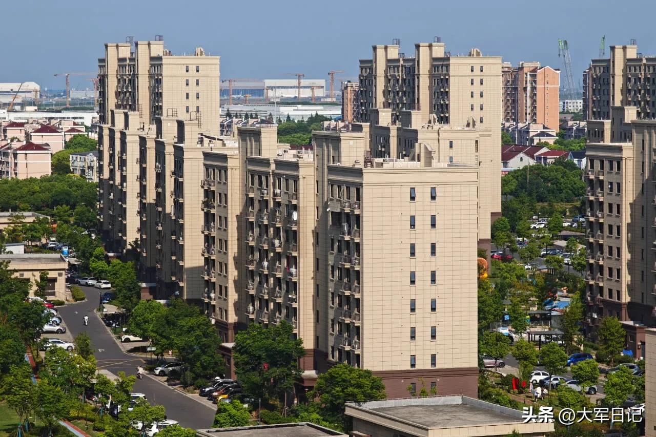 婚前房想换洋房，一换就成夫妻共有，公婆愁得睡不着
 
邻居家儿子结婚两年，小两口