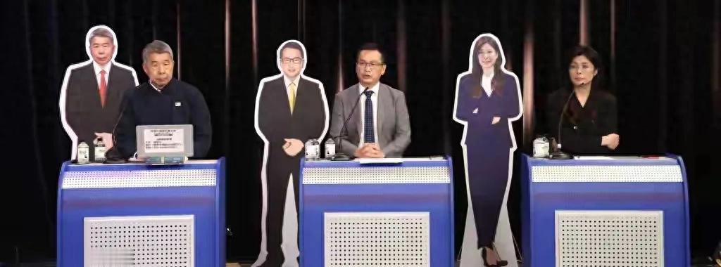 二选一显现，郝龙斌被爆出丑闻，郑丽文获关键力挺，或成最后赢家

国民党主席选举又