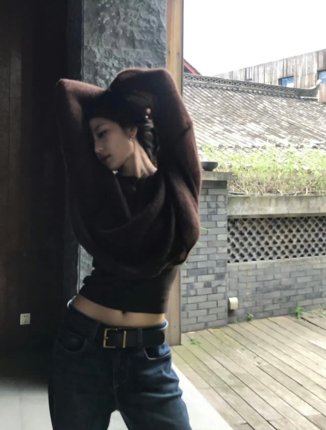 张晔子说经常被孙千身材震撼到目前没找到高个子的缺点 ​​​