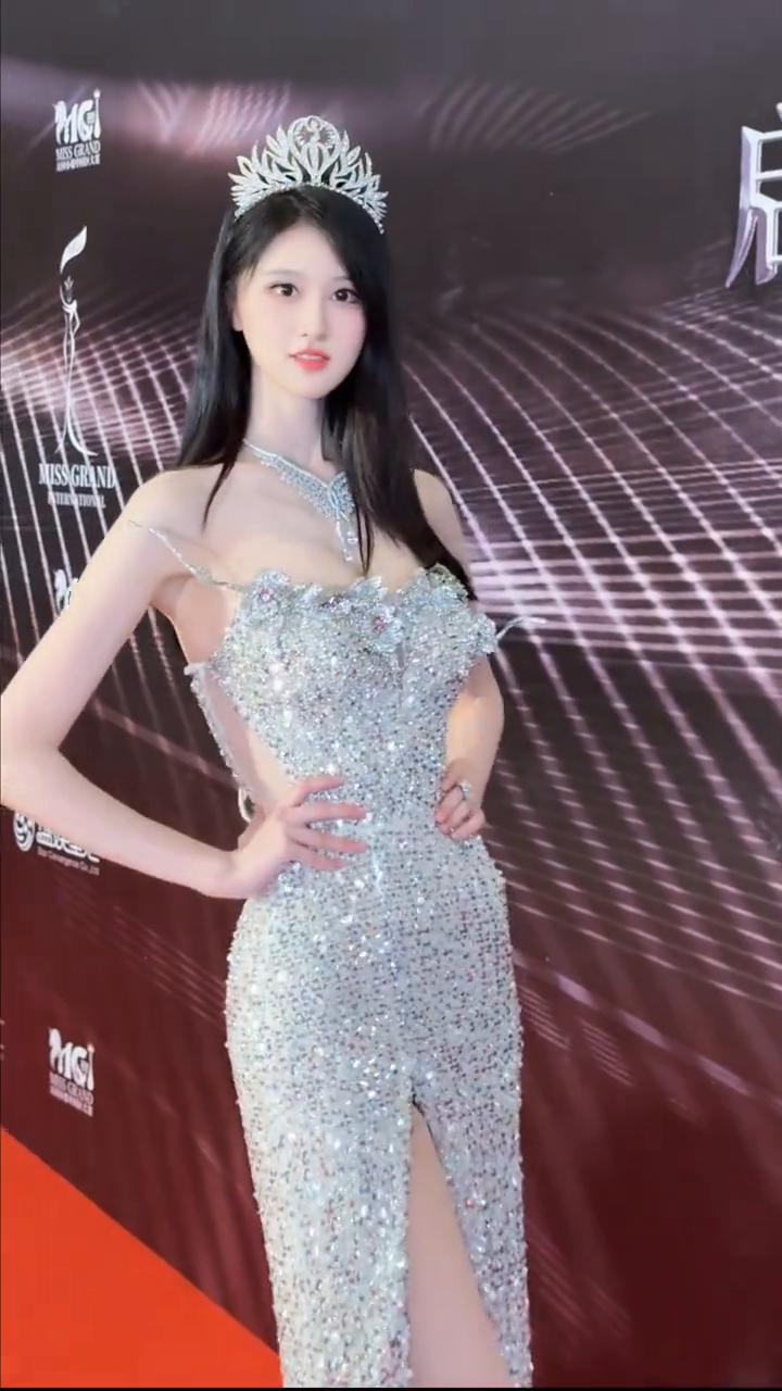 不是所有s级都叫迈巴赫s480，是迈巴赫家族的入场券，更是顶级。