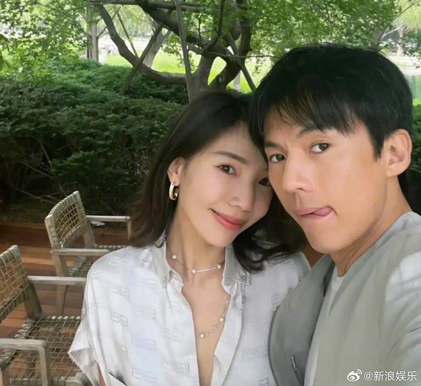 【宋宁峰称不配当爸爸】宋宁峰称事情败露后把责任推给Q女士4月1日，宋宁峰发长文回