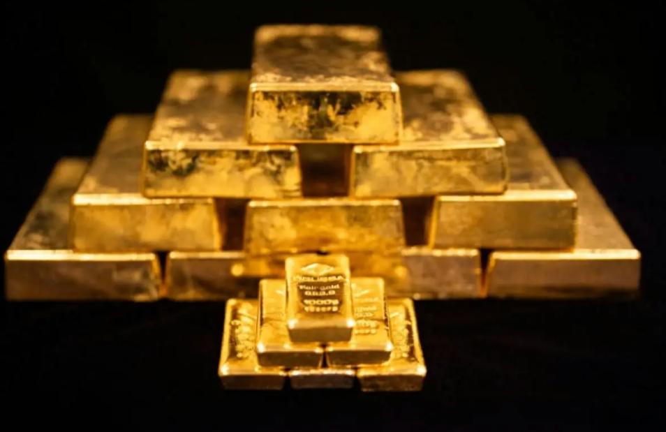 荷兰央行近日宣布，将约86吨黄金从美国纽约和加拿大渥太华转移至英国伦敦，理由是“