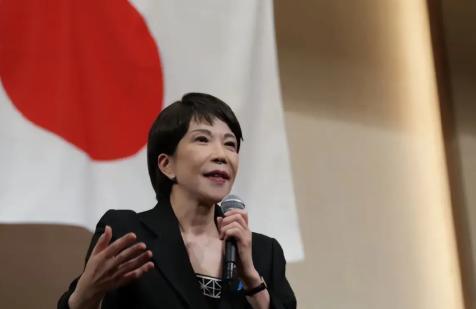 日本的天终于塌了，高市早苗或许怎么也想象不到，自己在国会上说出的一句话，会将整个