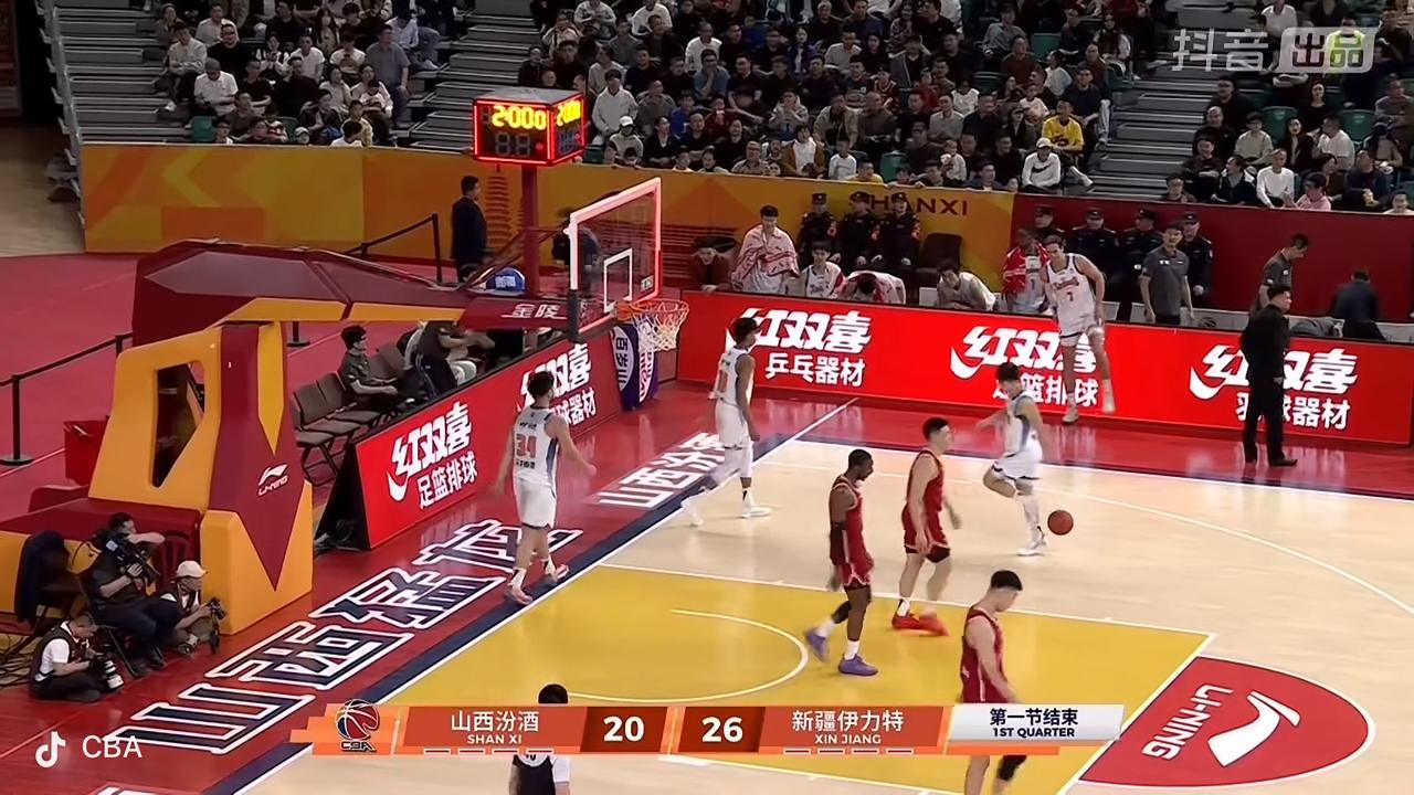 可以呀，新疆飞虎男篮第一节比赛打得不错👌！

        在刚刚结束的新疆