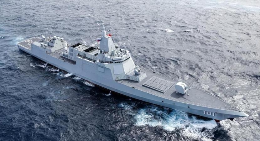 4月20日，南海来了个“超级舰队”，但主角不是那7个国家。
美国拉着6个小伙伴，