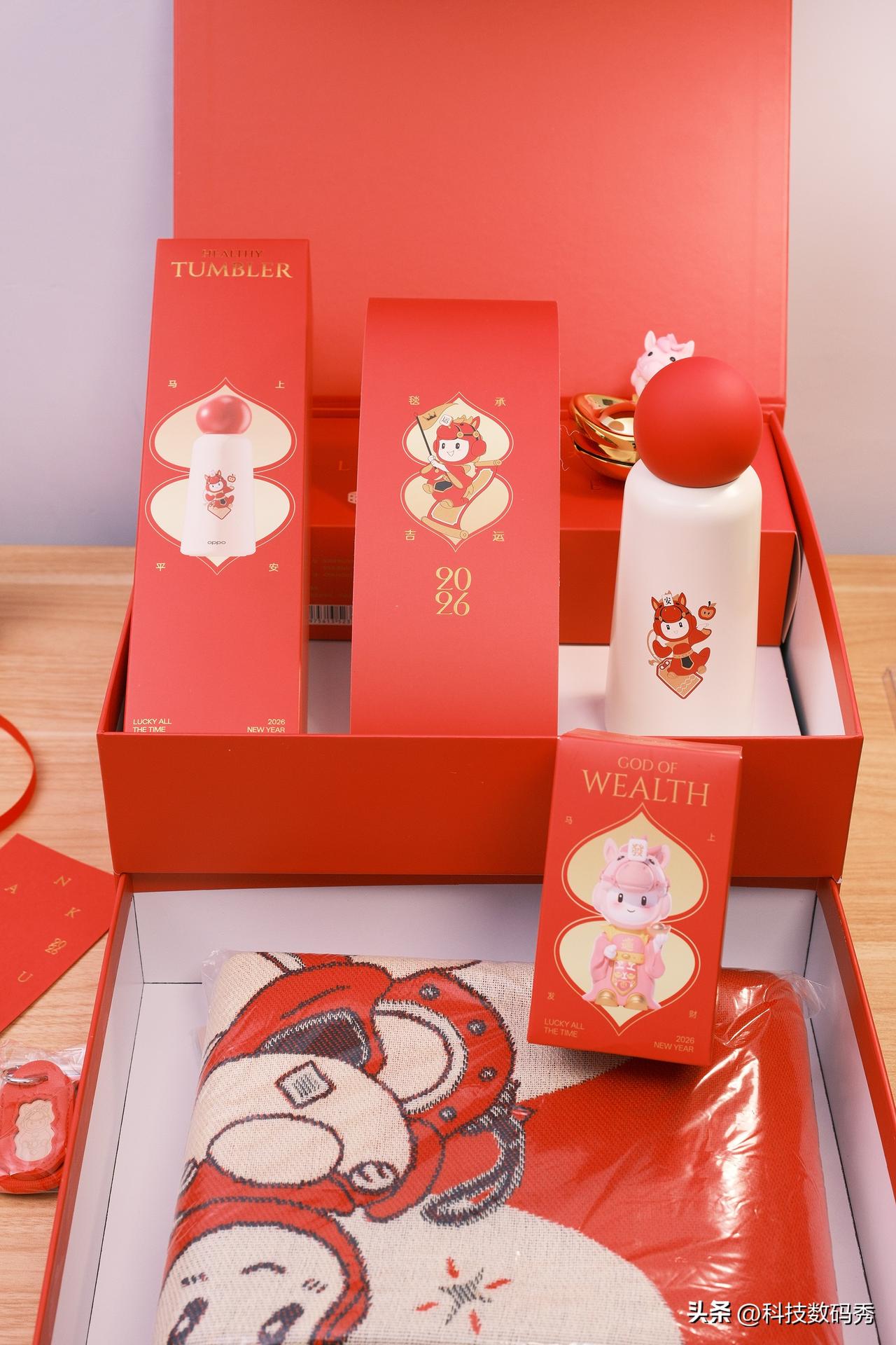感谢oppo寄来的马年新春礼包