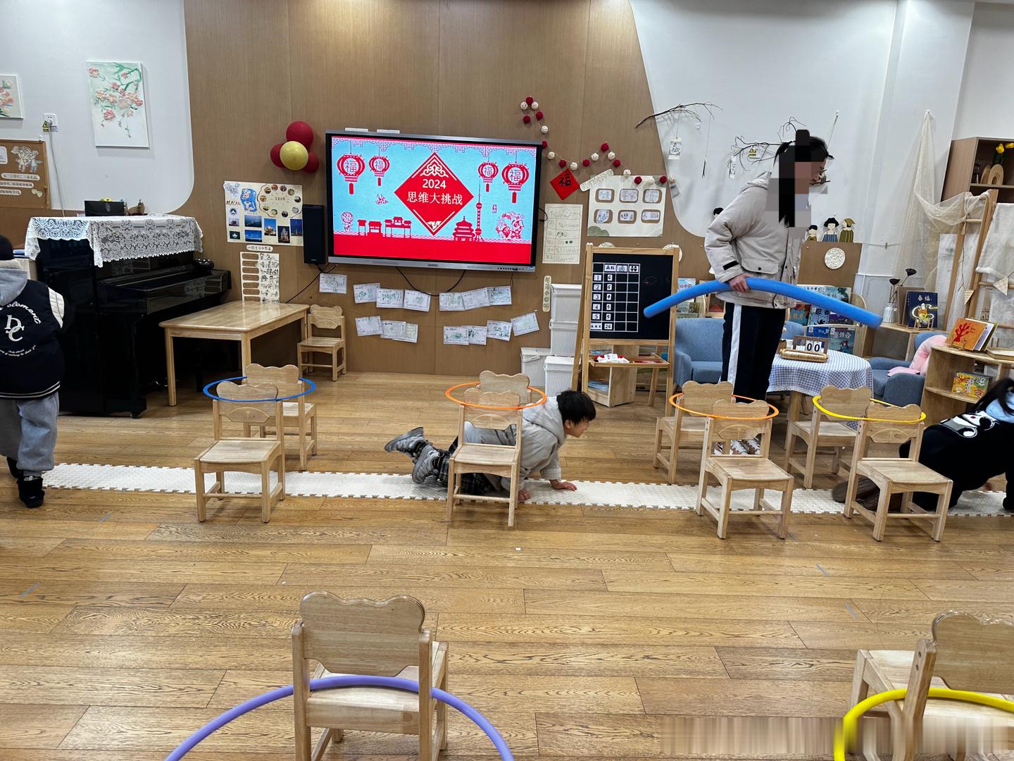 来女儿幼儿园、学习下育儿心得。现在一直鼓励三胎、感觉大家不是很积极。现在一个孩子