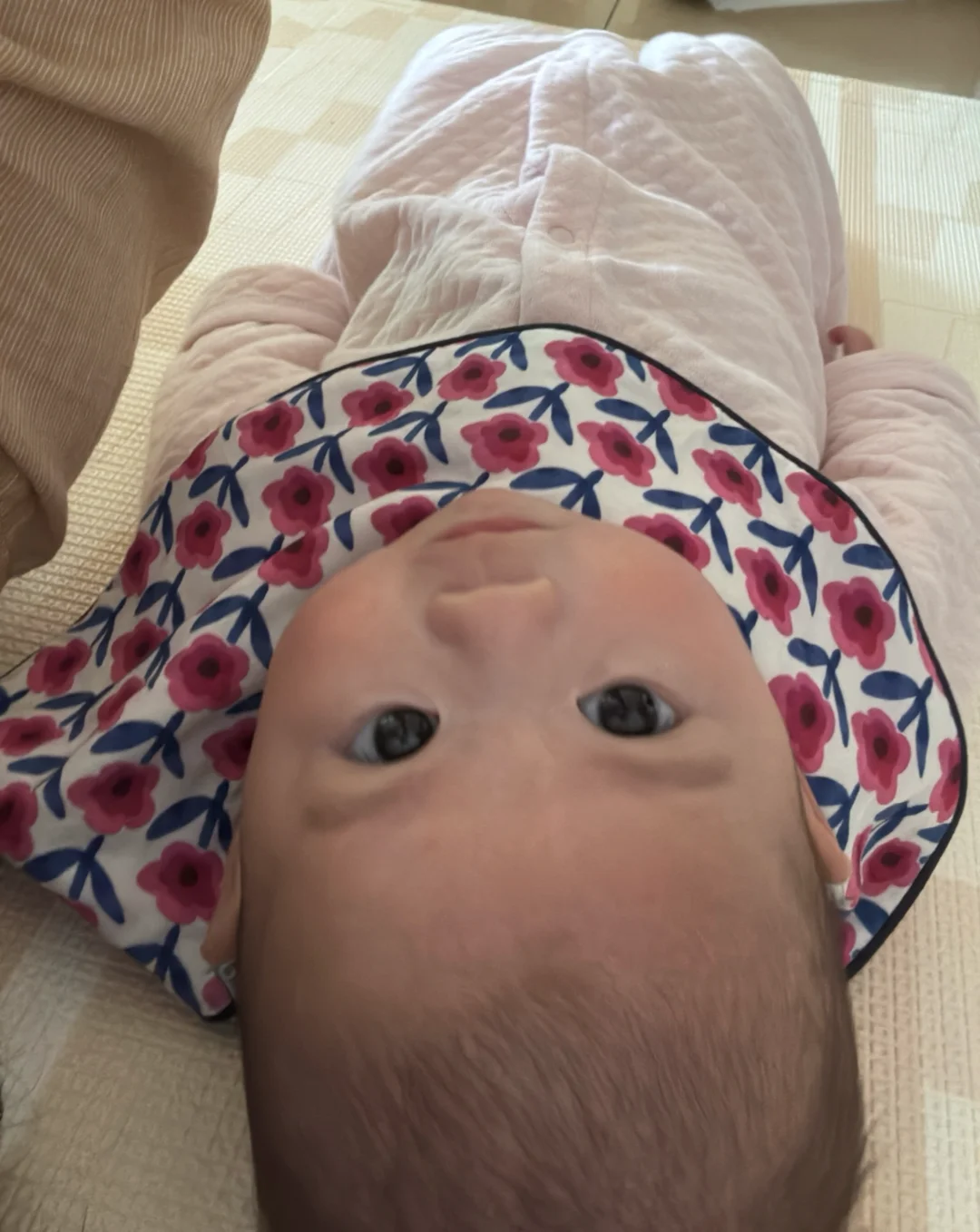 四月龄宝宝总算开始睡整觉了