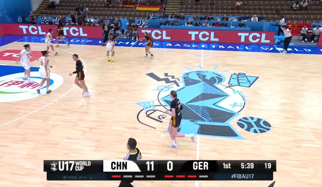 梦幻开局呀，打了德国U17女篮一个11-0~~u17女篮世界杯