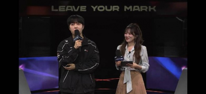 Kanavi：恭喜珉炯达成了300胜场的成就 希望我们能一起打到400胜500胜