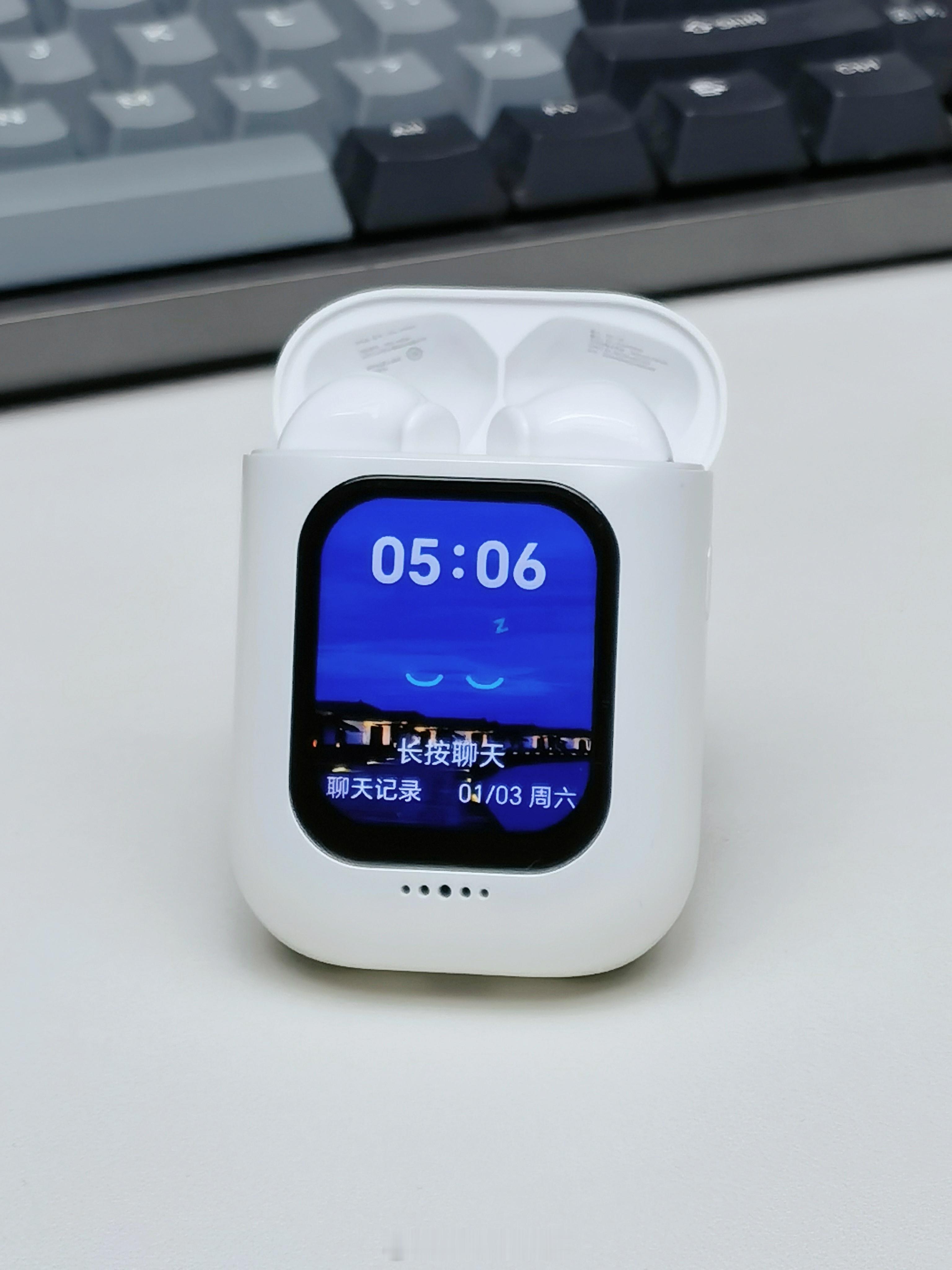 一款非常好玩的荣耀亲选AI通话耳机带给大家！ 