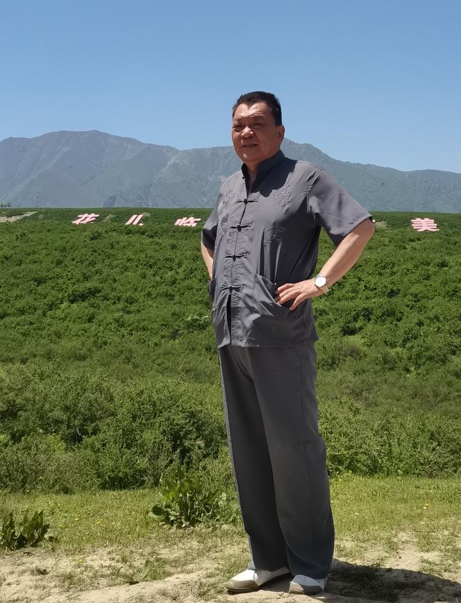 7月23日南海局势的牌面，早就不是20年前的乱局，主动权全攥在我们手里。
此前菲
