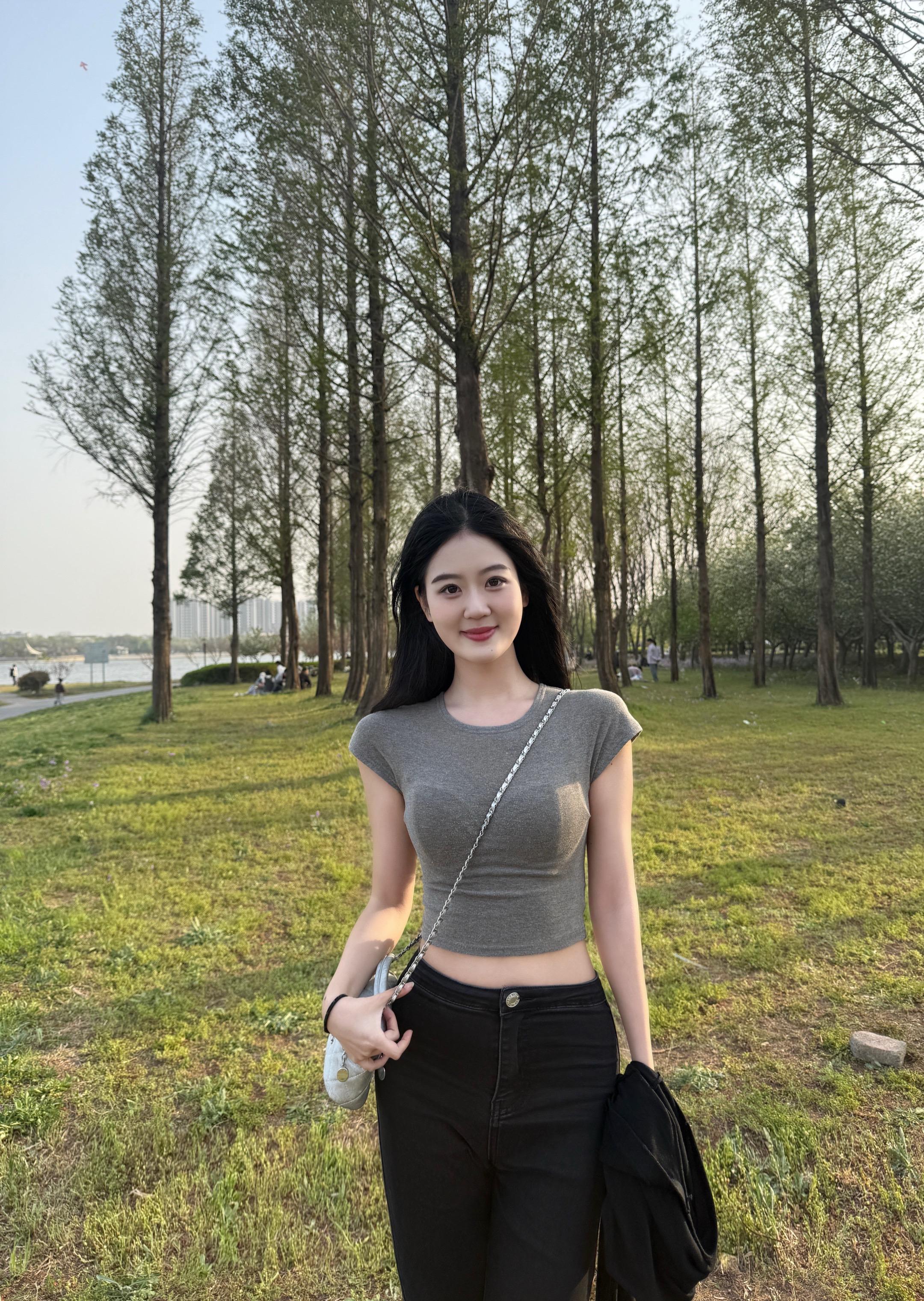 继续托举自己成为更加勇敢 快乐 内核稳定的人