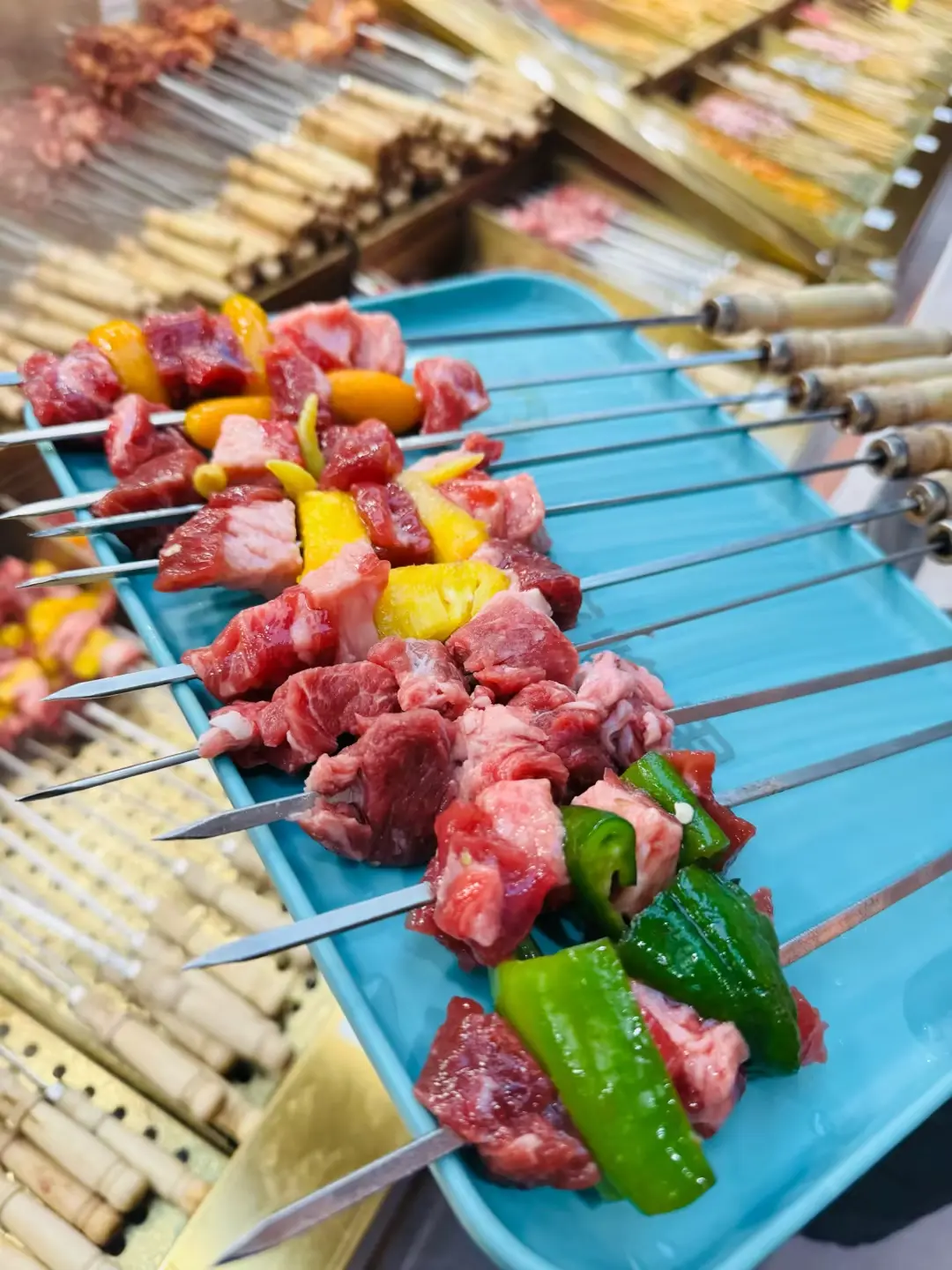 「纵使黑夜吞噬了一切，太阳还可以重新回来」——刚刷到汪国真的这句话，突...