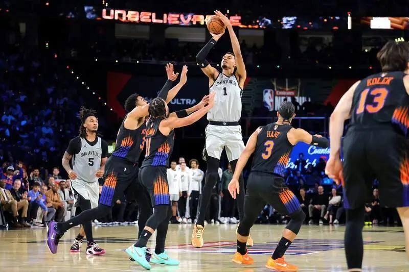 总决赛横扫，26年仅3次，詹姆斯占2次
2026年的NBA总决赛刚刚结束，马刺客