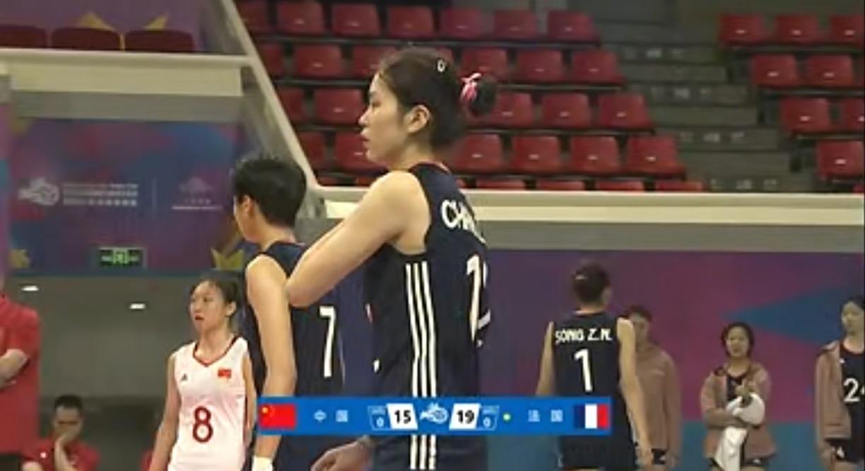 【女排上海明日之星赛】中国——法国 实时战况:

        6月23日下午