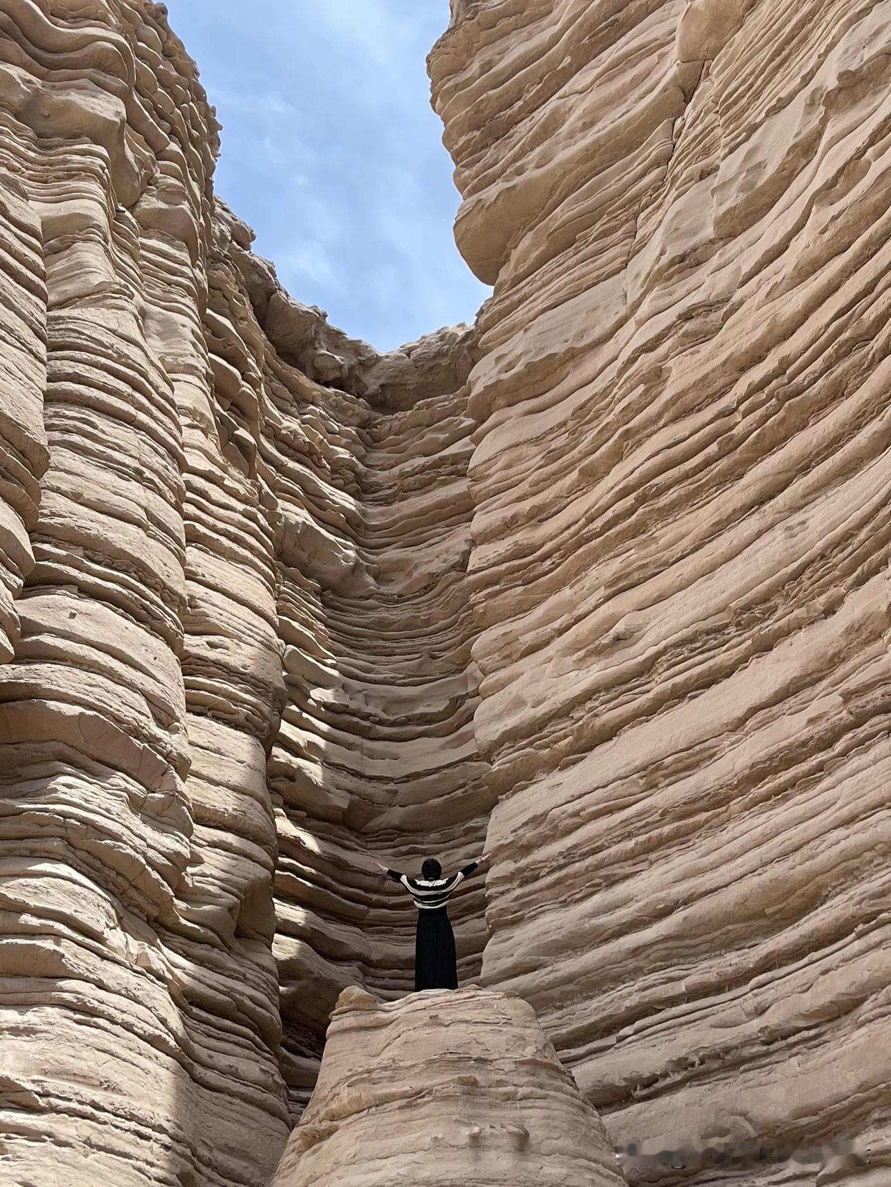 我的新疆之行有42天，那次旅行结束之后，感觉很多景点都印象深刻，有时候翻看拍的照