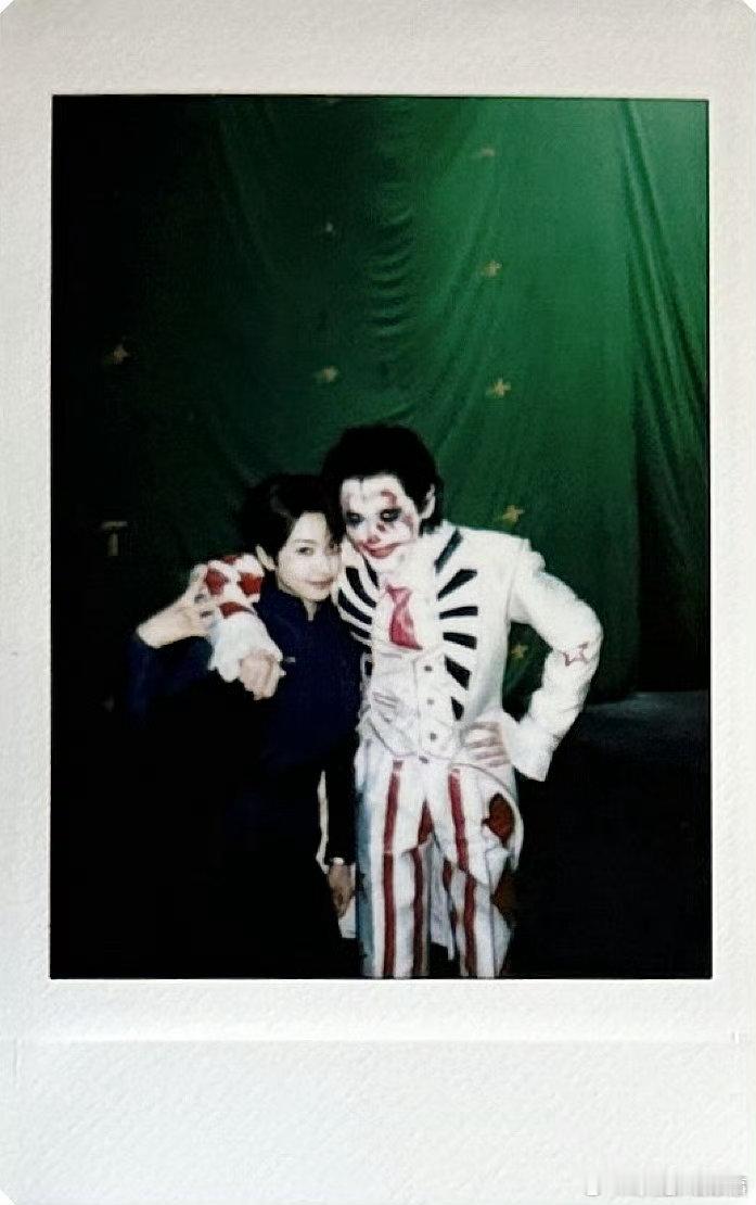 宋茜我和我的战友们 宋茜晒星河入梦拍立得宋茜晒与王鹤棣星河入梦拍立得 开工惊喜已