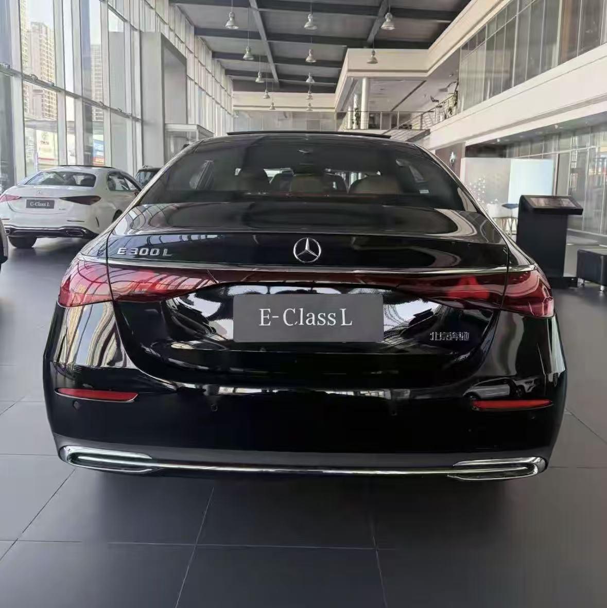 这三辆车，单从屁股的设计，你喜欢哪一辆

这个设计没有好坏，因为每个人角度不同，