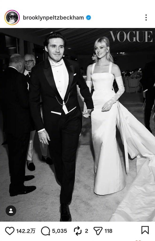 小贝长子称父母逼迫放弃姓氏权利【贝克汉姆长子曝母亲安插前女友破坏婚姻，发文控诉从