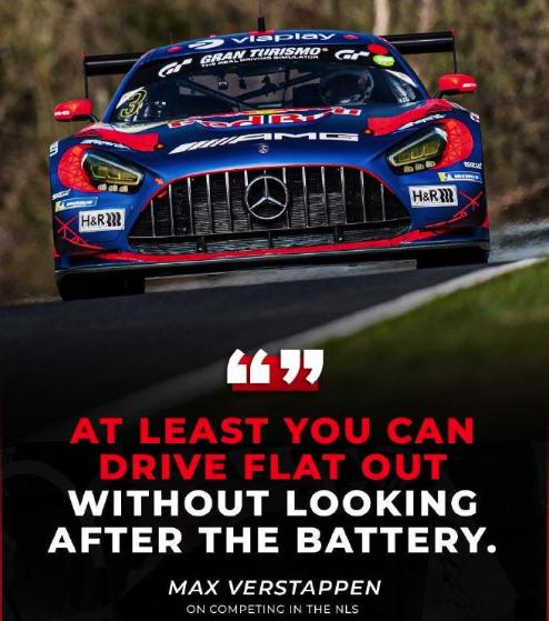 其实F1赛车的各种改装也是有严格规定的，比如赛车要采用 18 寸低扁平比轮胎，这