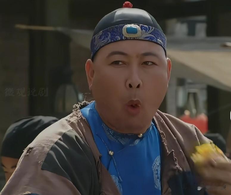 当年拍雍正王朝的时候，是多么缺演员？今天又刷到十爷卖家产那段，猛一看，原来叫卖的