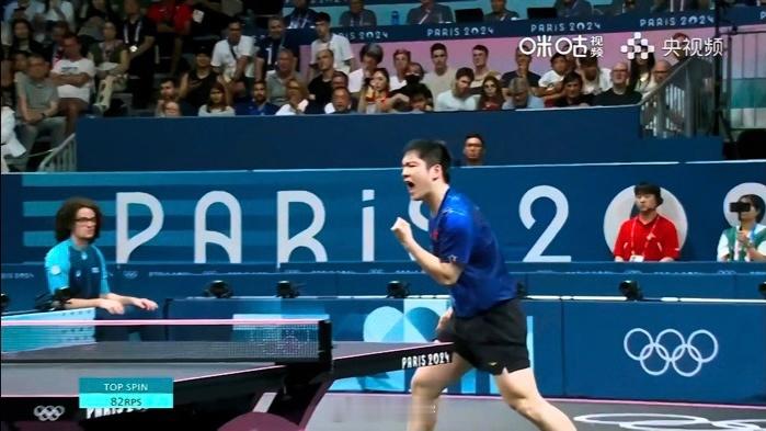 顶住了最艰难的时刻，大比分搬回2-2 平，期待小胖能逆转取胜！加油💪🇨🇳#