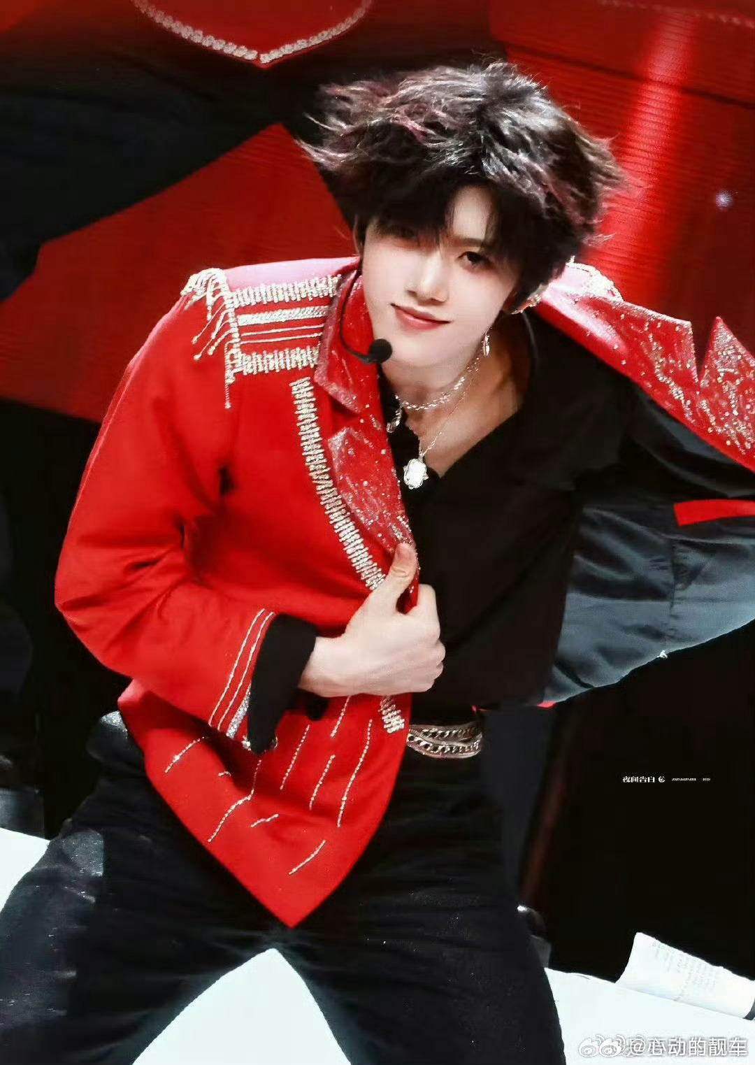 张函瑞民选进行曲真心一票投给Baby Step，张函瑞赋予这首歌独有的灵魂，舞台