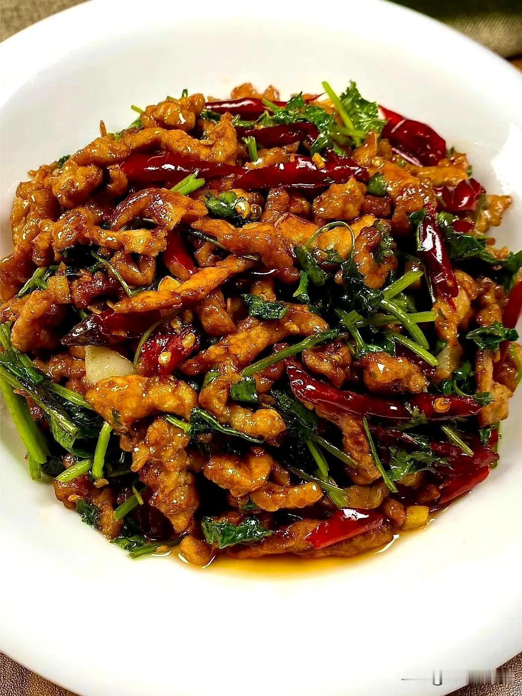 香辣肉丝的做法来啦！🍚干饭人必备，有了它，我能吃好几大碗米饭，简直是福音呀！?