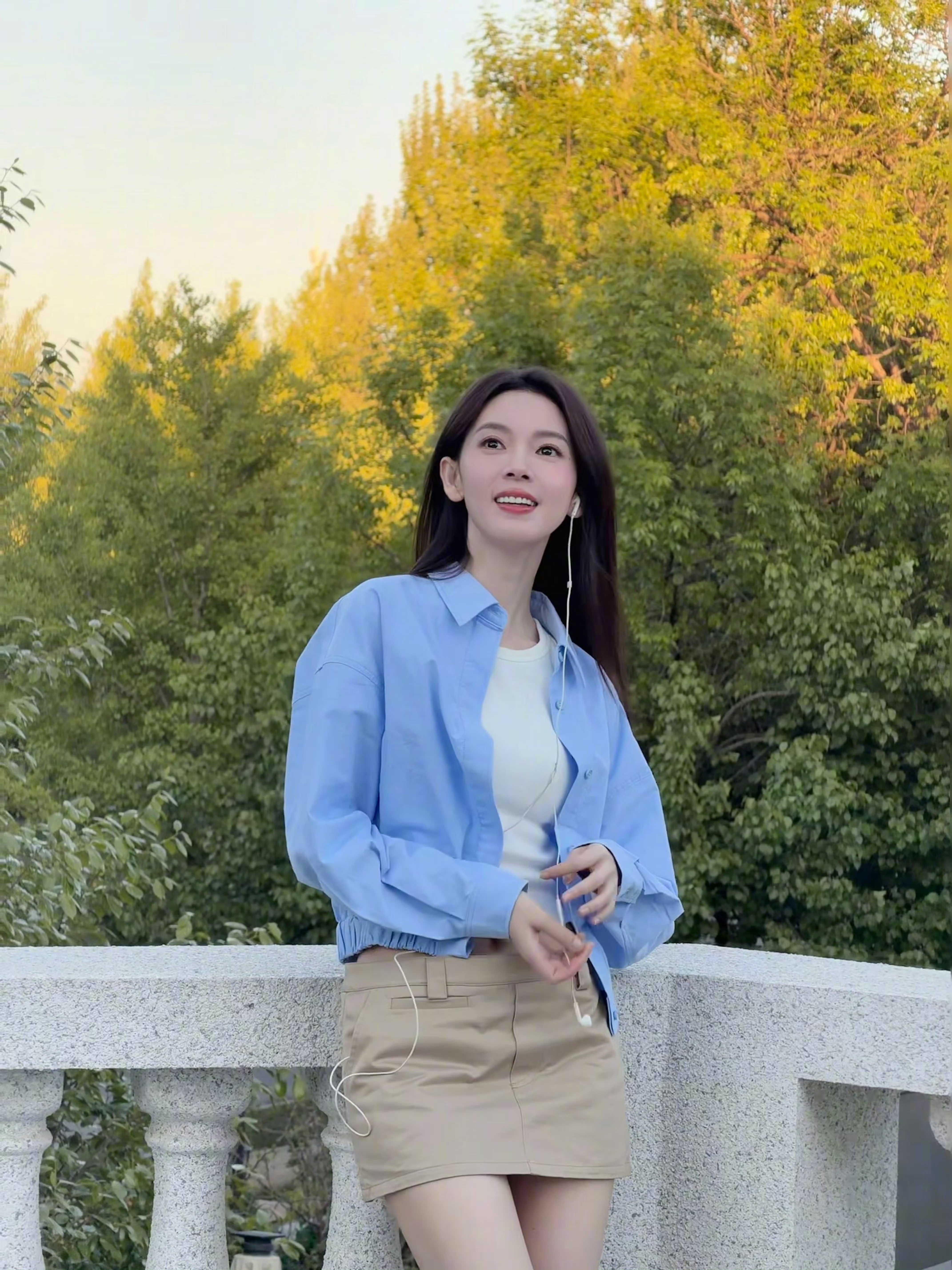 陈瑶520表白了七次 陈瑶520花式告白氛围感拉满！接连七条动态温情上线，句句皆