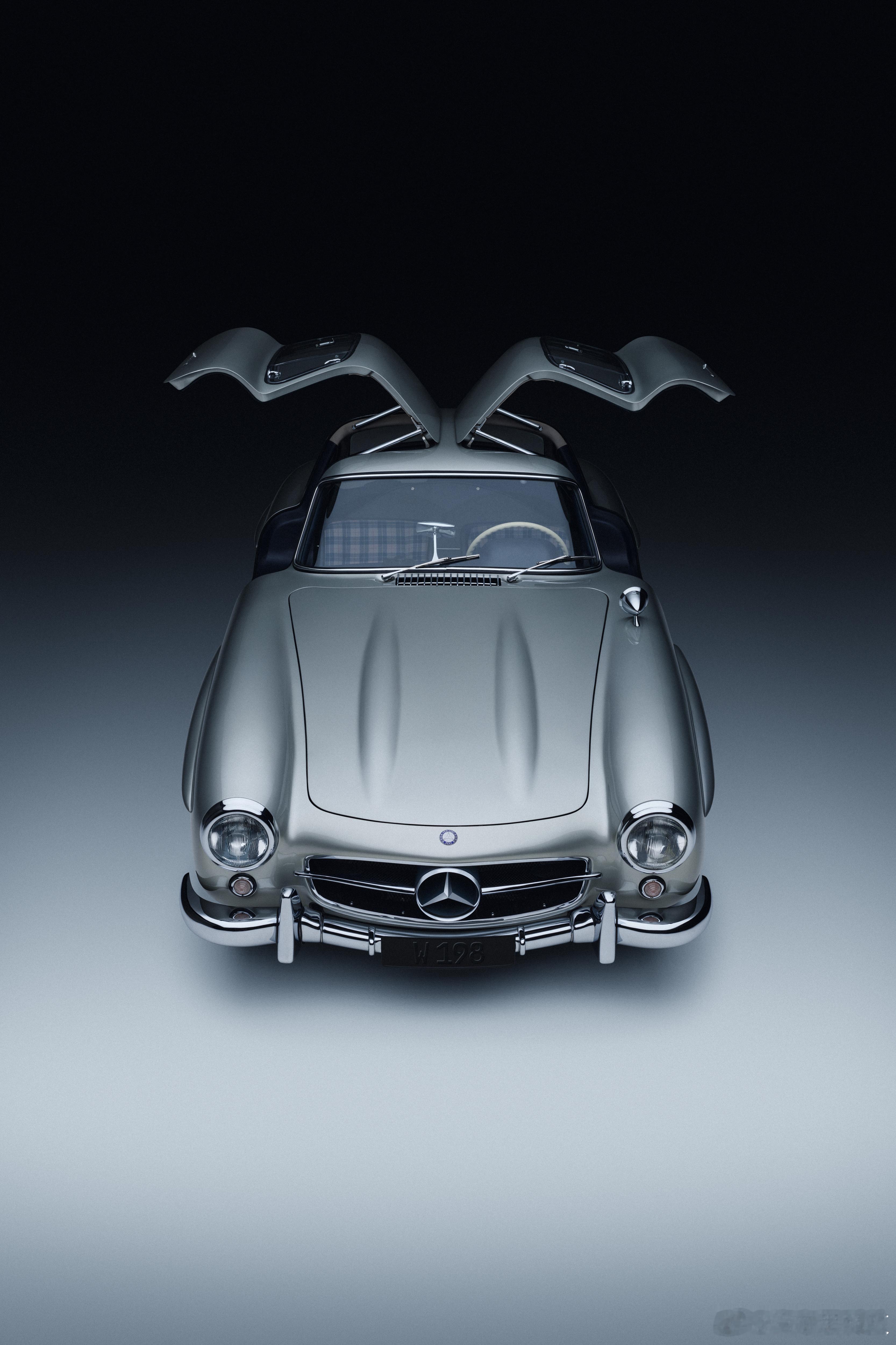 今天是奔驰140岁生日 1886年，卡尔·本茨发明了世界上第一辆汽车“奔驰一号”