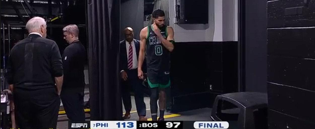 25-26赛季NBA季后赛东部首轮第五场，76人113-97逆转击败凯尔特人将总