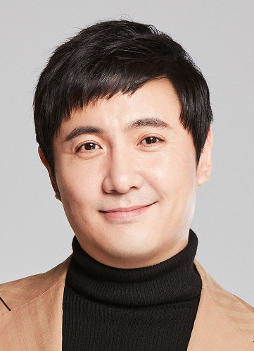 沈腾左脚确诊多动症沈腾左脚小动作出圈，被调侃多动症，实则是习惯性动作，网友二创表