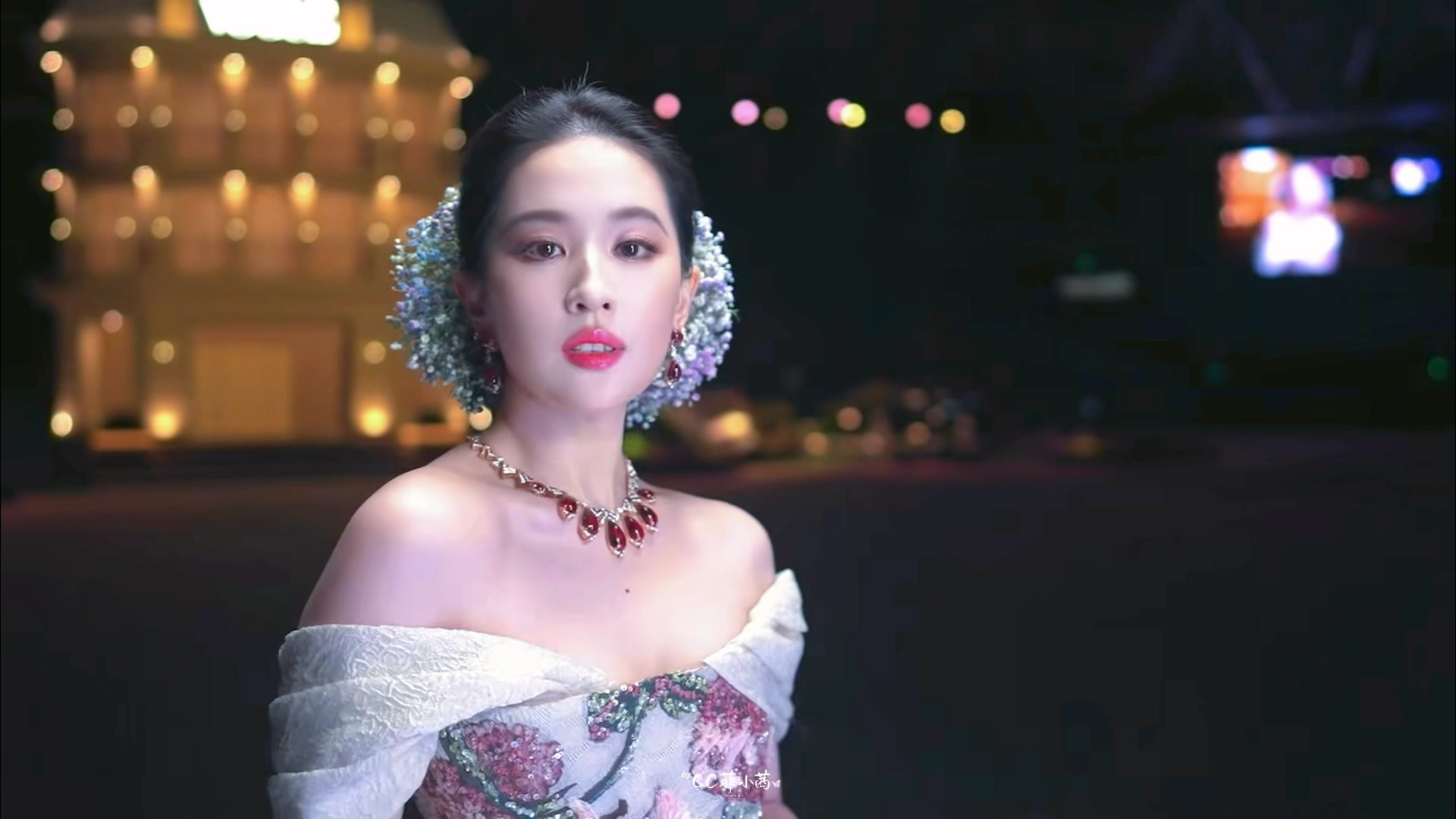 ▷ 刘亦菲 × VOGUE时尚之力盛会 | 好伟大的一张脸 是神迹吧·刘亦菲 ·