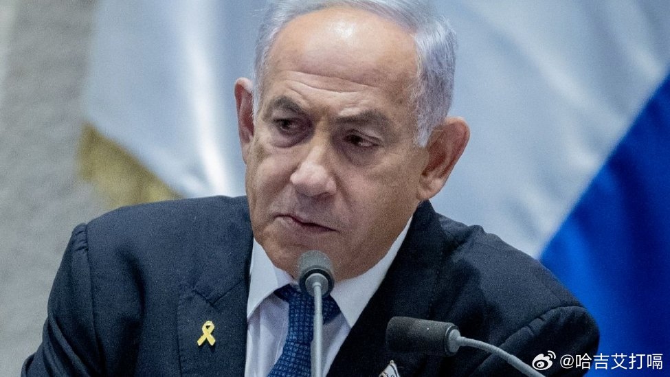 凤凰新闻【特朗普要求立即赦免以色列总理】△内塔尼亚胡（资料图）央视记者当地时间5