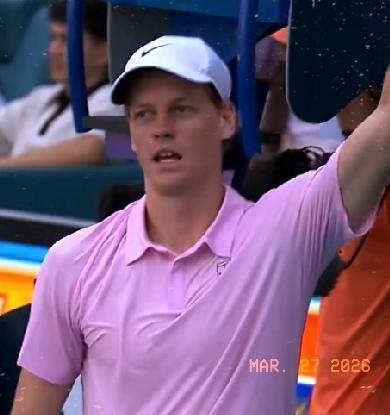 辛纳2-0横扫蒂亚福，强势晋级迈阿密四强！
 
今天凌晨2：00，ATP1000