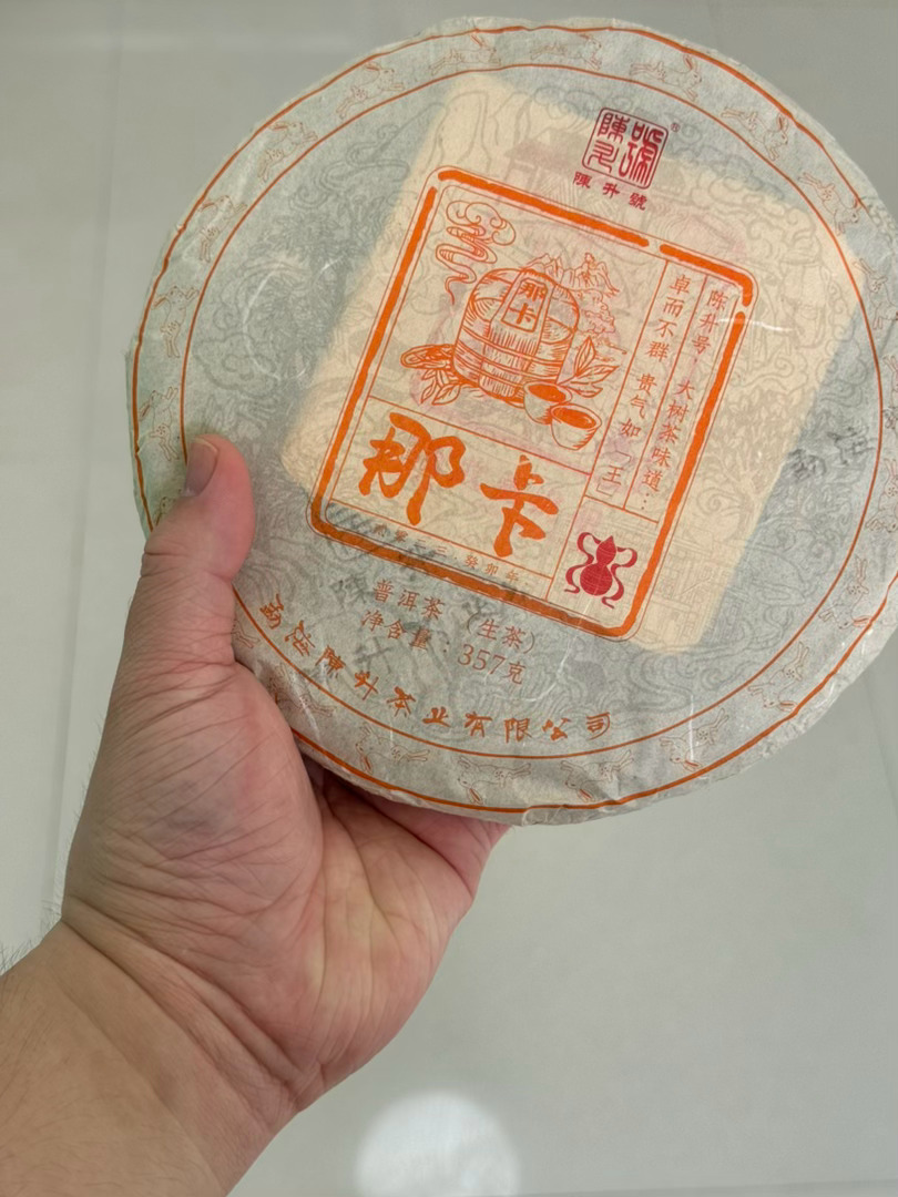 今天吃了一天乌鸡！中午乌鸡汤米线🍜，晚上天麻竹荪乌鸡火锅🍲，收到了本地糖友的