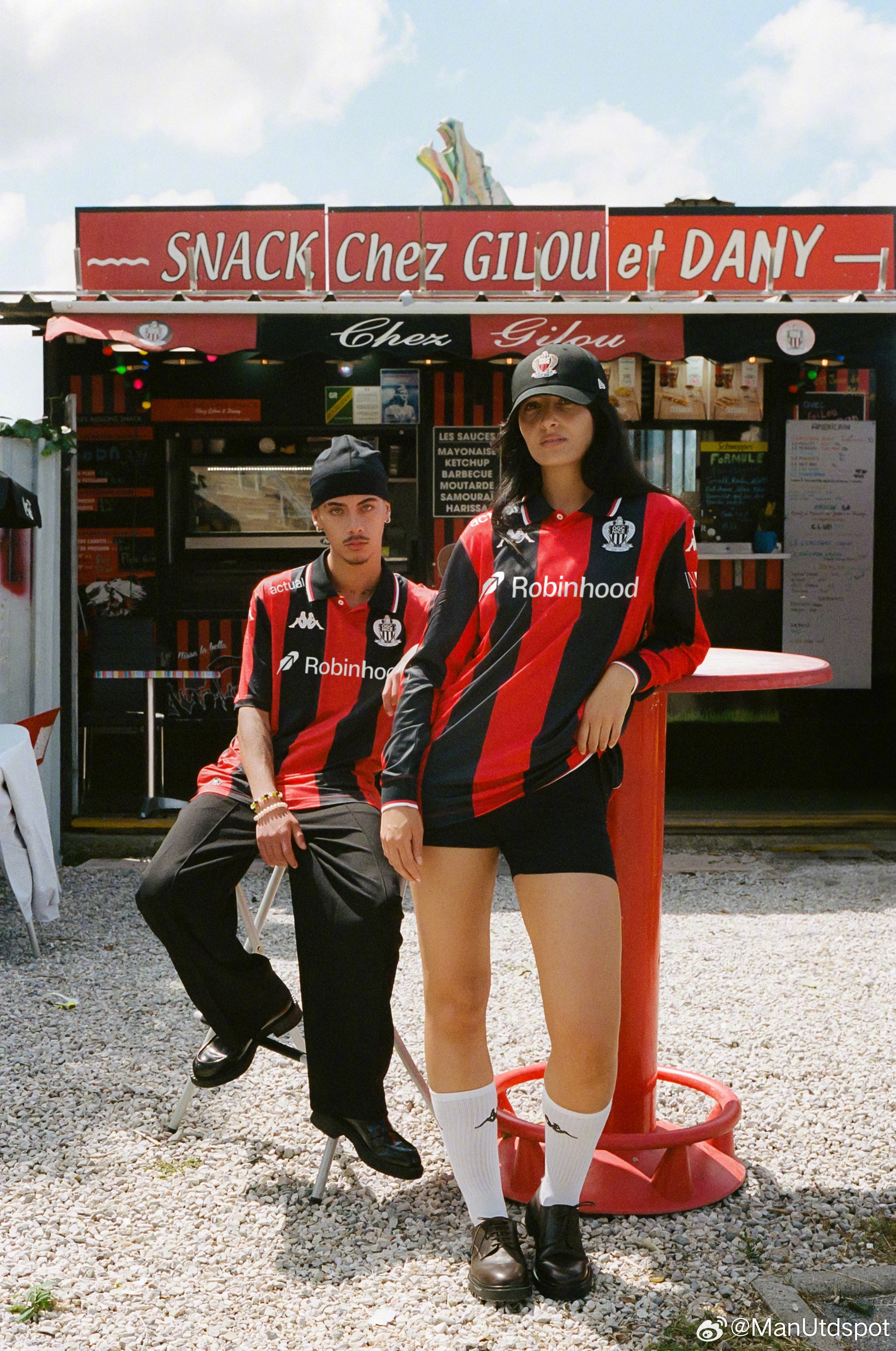 🔴⚫法甲尼斯队的新赛季主场球衣，来自Kappa的设计，复古感不错。ManUtd