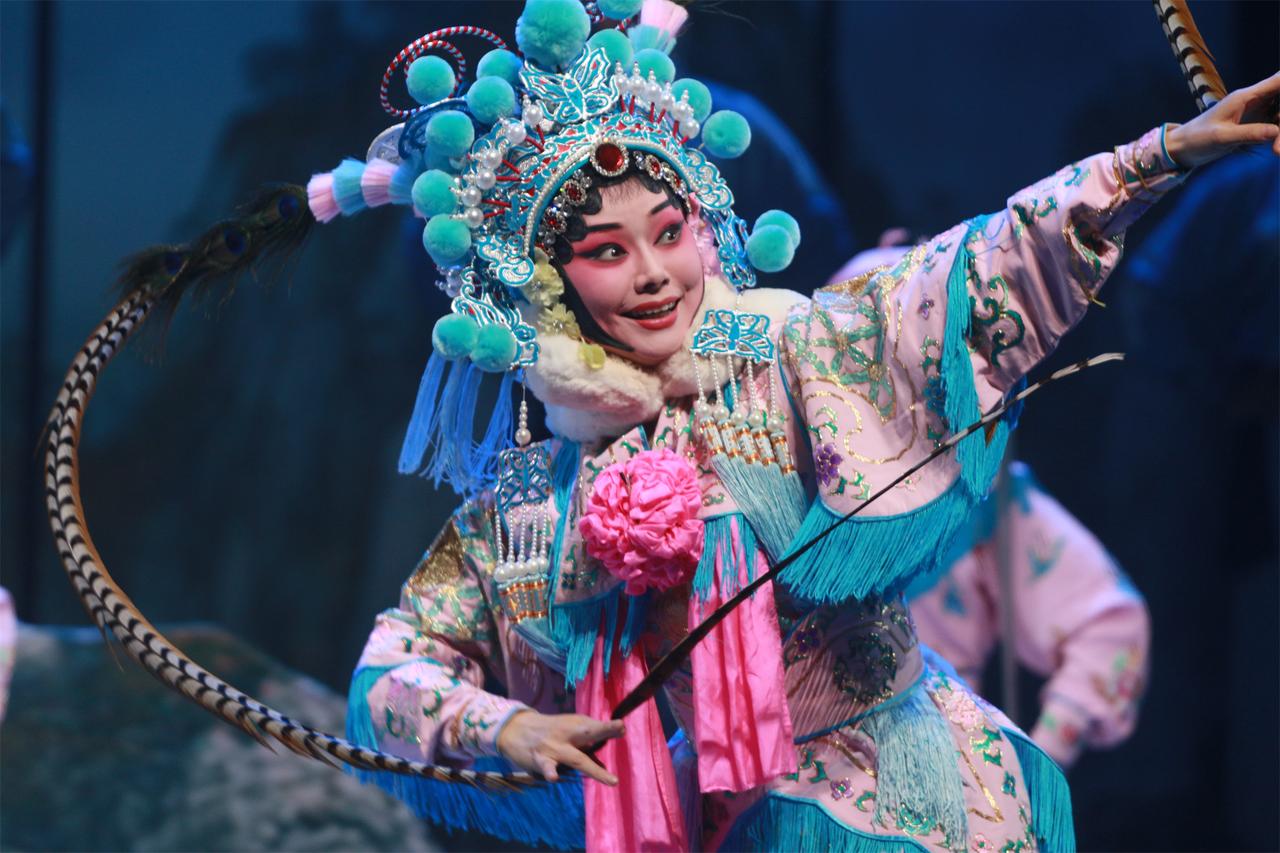 忽然发现中国戏曲都是有分工的＿＿
了解帝王将相，你去看京剧
保家卫国、公正廉明教