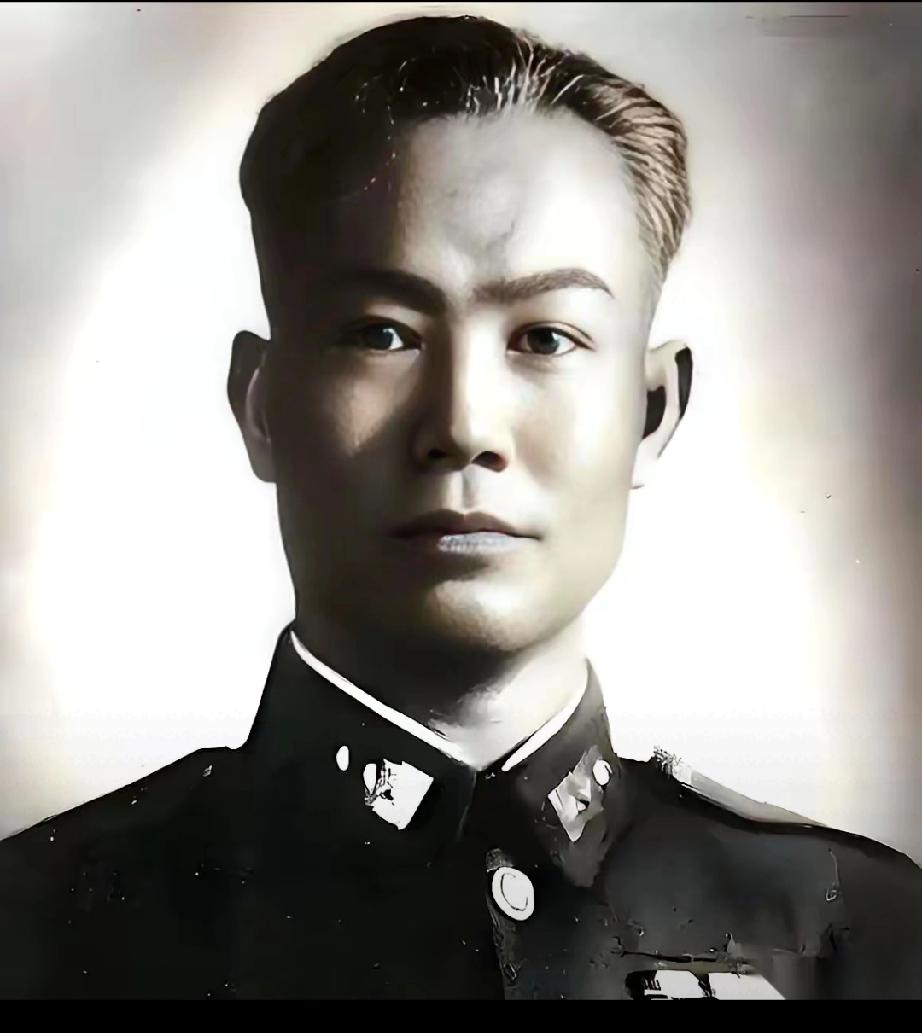 揭秘！
将军化名默默资助恩人家庭十余载，
背后情义令人动容

谁能想到，在那个动