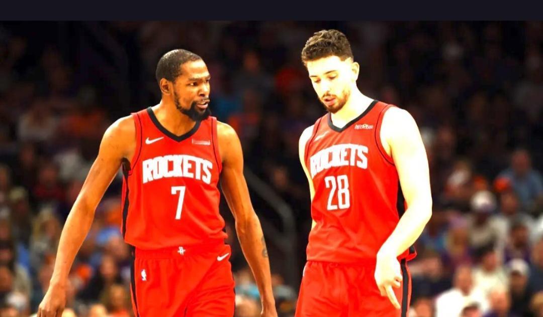 火箭半场领先湖人9分，但湖人半场也曾领先火箭11分，究竟谁主沉浮？
在近期的一场