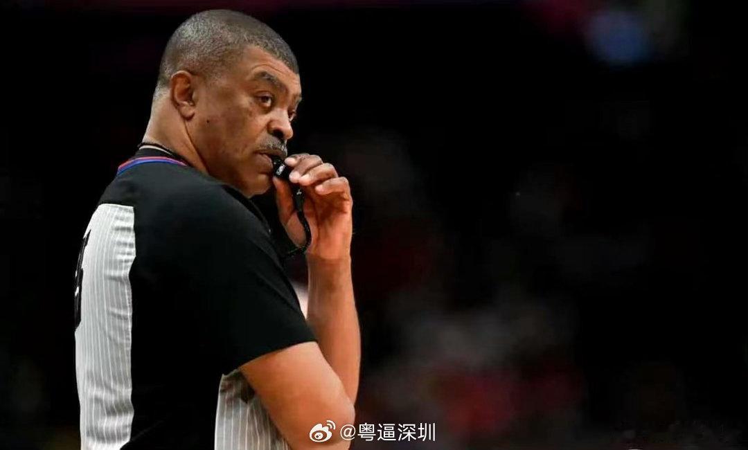 媒体人热议NBA西决G5裁判吹罚NBA西部决赛G5，雷霆主场迎战马刺。 比赛来到