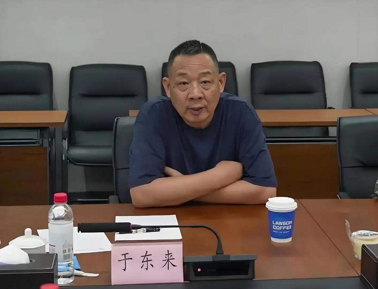 胖东来正在做一件大事：把40亿利润分给员工。这听着像一次超级分红，但意义远不止于