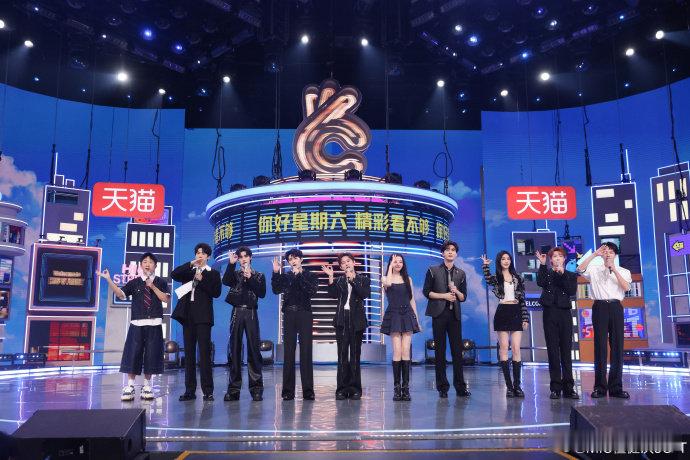 檀健次[超话]檀健次张力冲破舞台你好星期六谁没被檀健次《daddy》舞台戳中！黑
