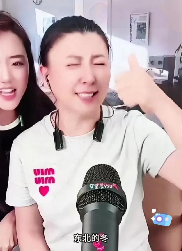 闫学晶又开直播了！之前被骂“酸黄瓜”、账号被禁关注、品牌方连夜解约、现在刚消停几