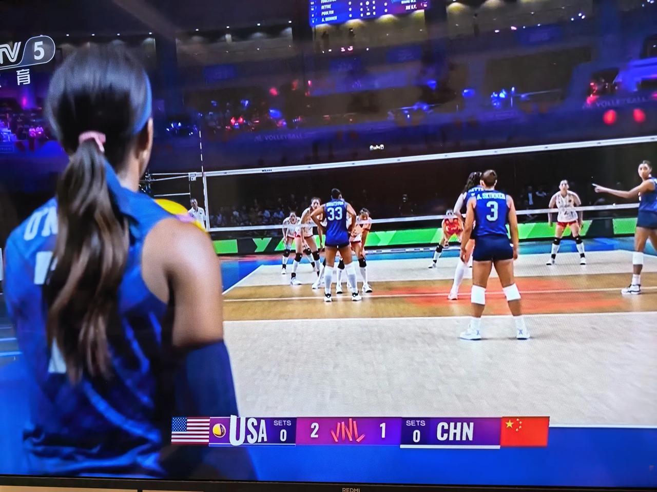 中美大战传来好消息。顽强的中国女排，在刁琳宇的调配下，充分发挥了整体作战的作用。