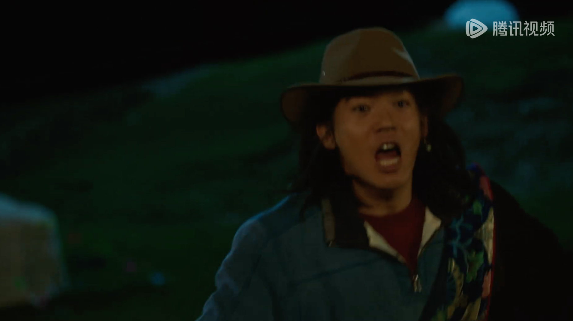 《奇迹》“牛牛”这一篇看完啦。今天在下集里见到了藏区地震的相关情节，记忆里好像很