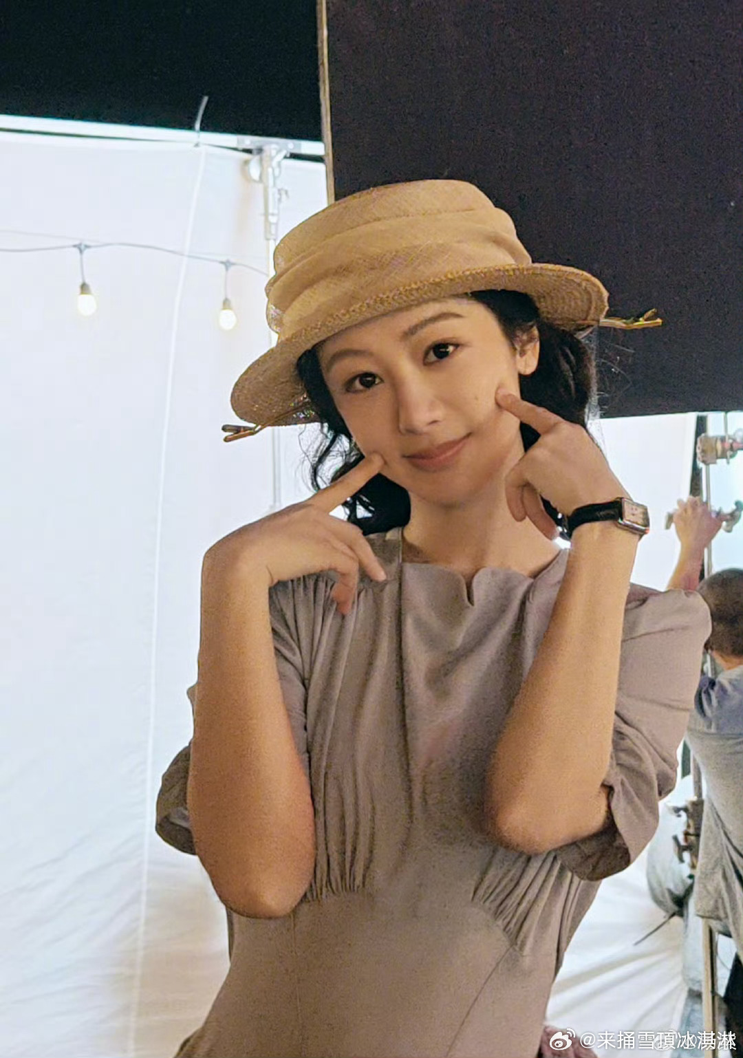 杨紫少吃多睡觉戒色杨紫养生秘诀可以 