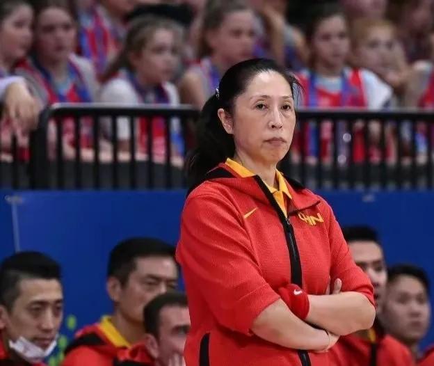 中国女篮打出了悬念

女篮亚洲杯小组赛最后一场比赛，中国女篮迎战韩国队。

去年