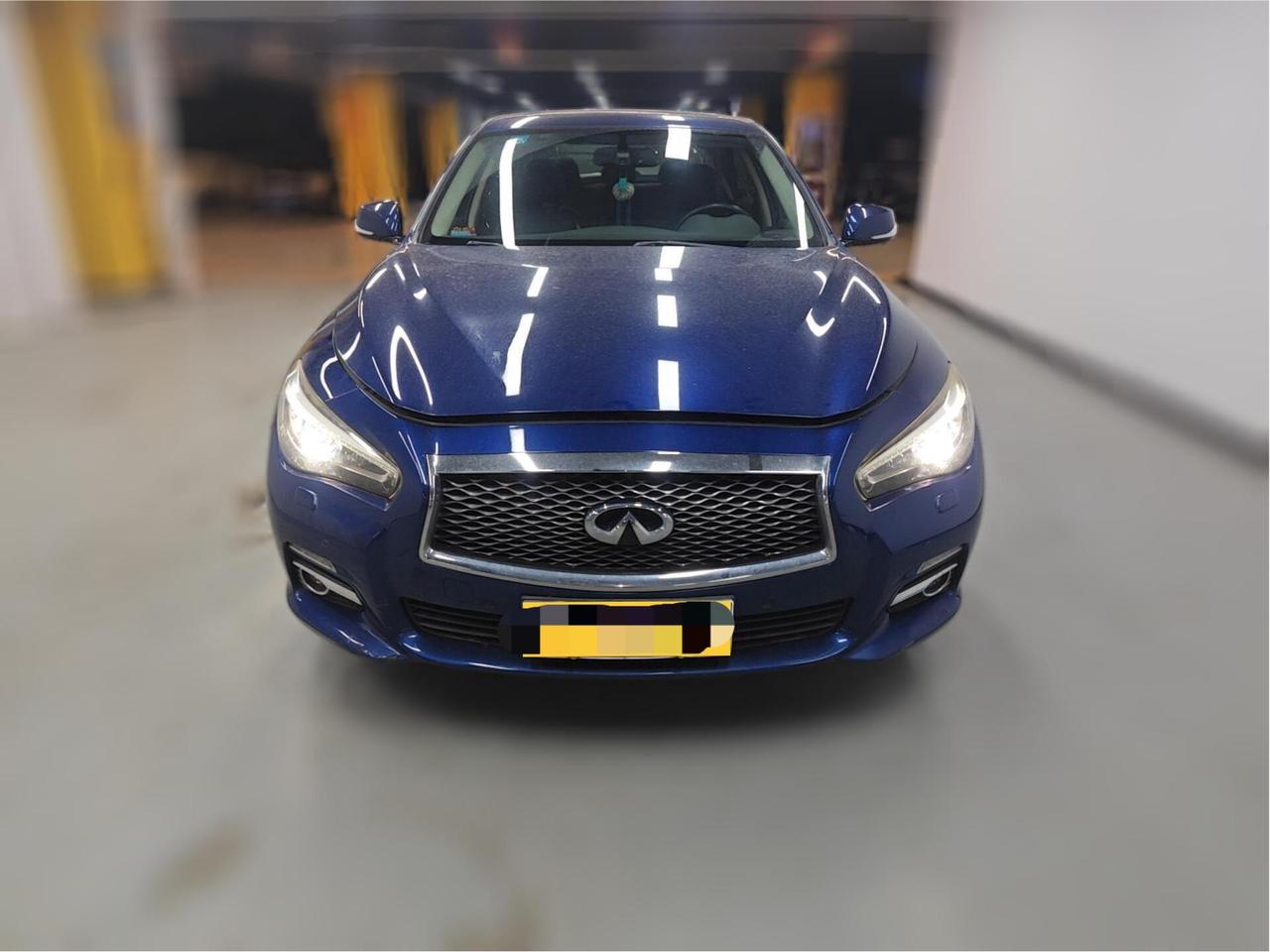 大平台挺规范，公里数不调表，就是价格贵一些！
前两天验了一台英菲尼迪Q50L，2